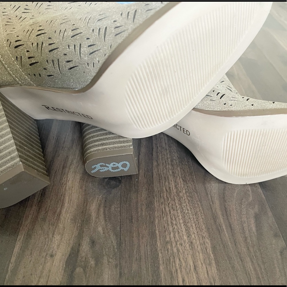 Booties - open toe - Picture 3 of 4
